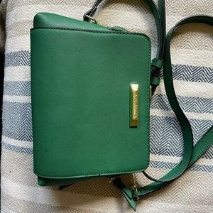 Steve Madden purse